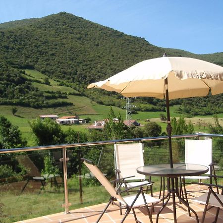 Apartamentos Spa Cantabria Infinita Cillorigo de Liebana Rum bild