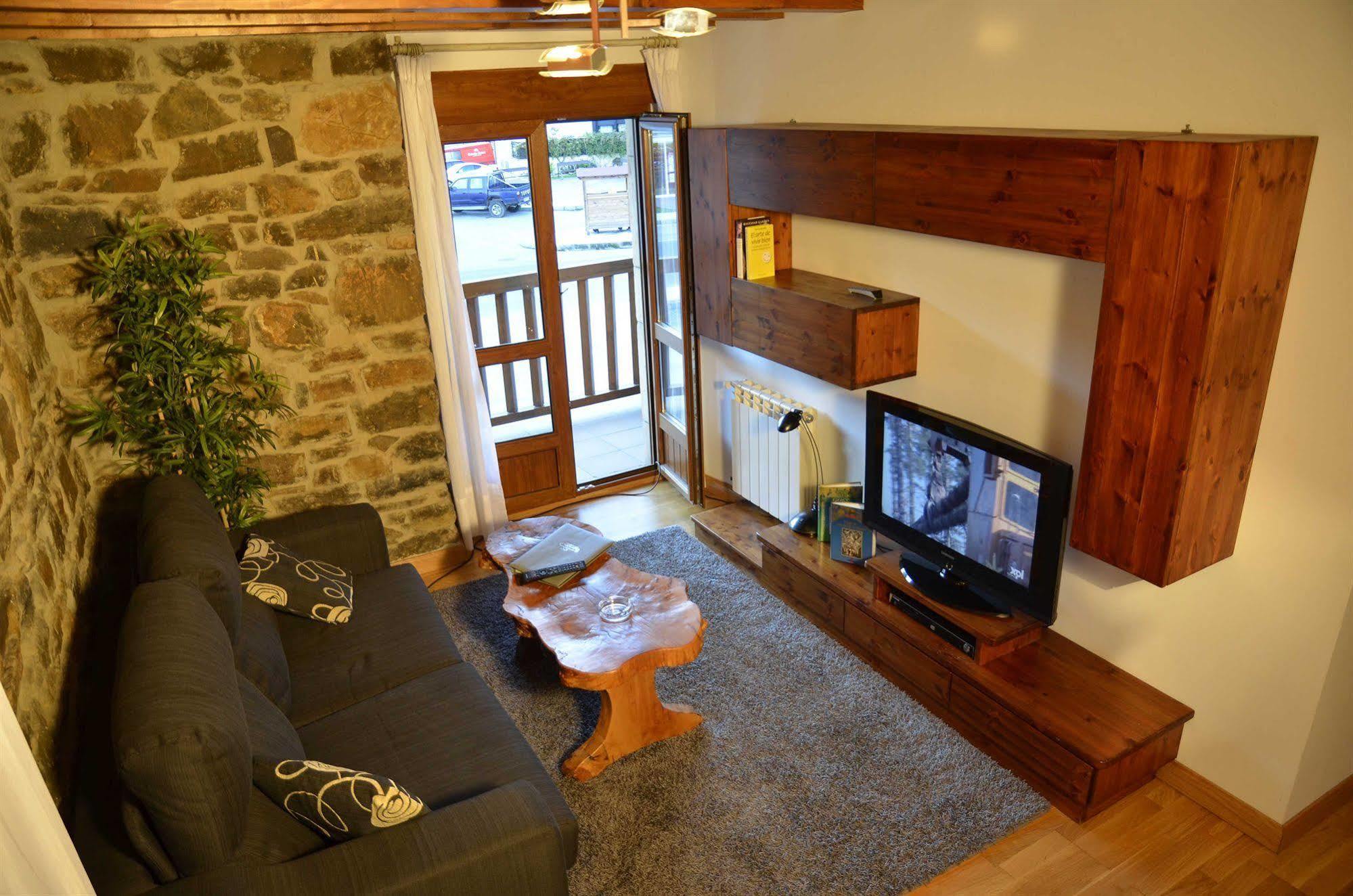 Apartamentos Spa Cantabria Infinita Cillorigo de Liebana Exteriör bild