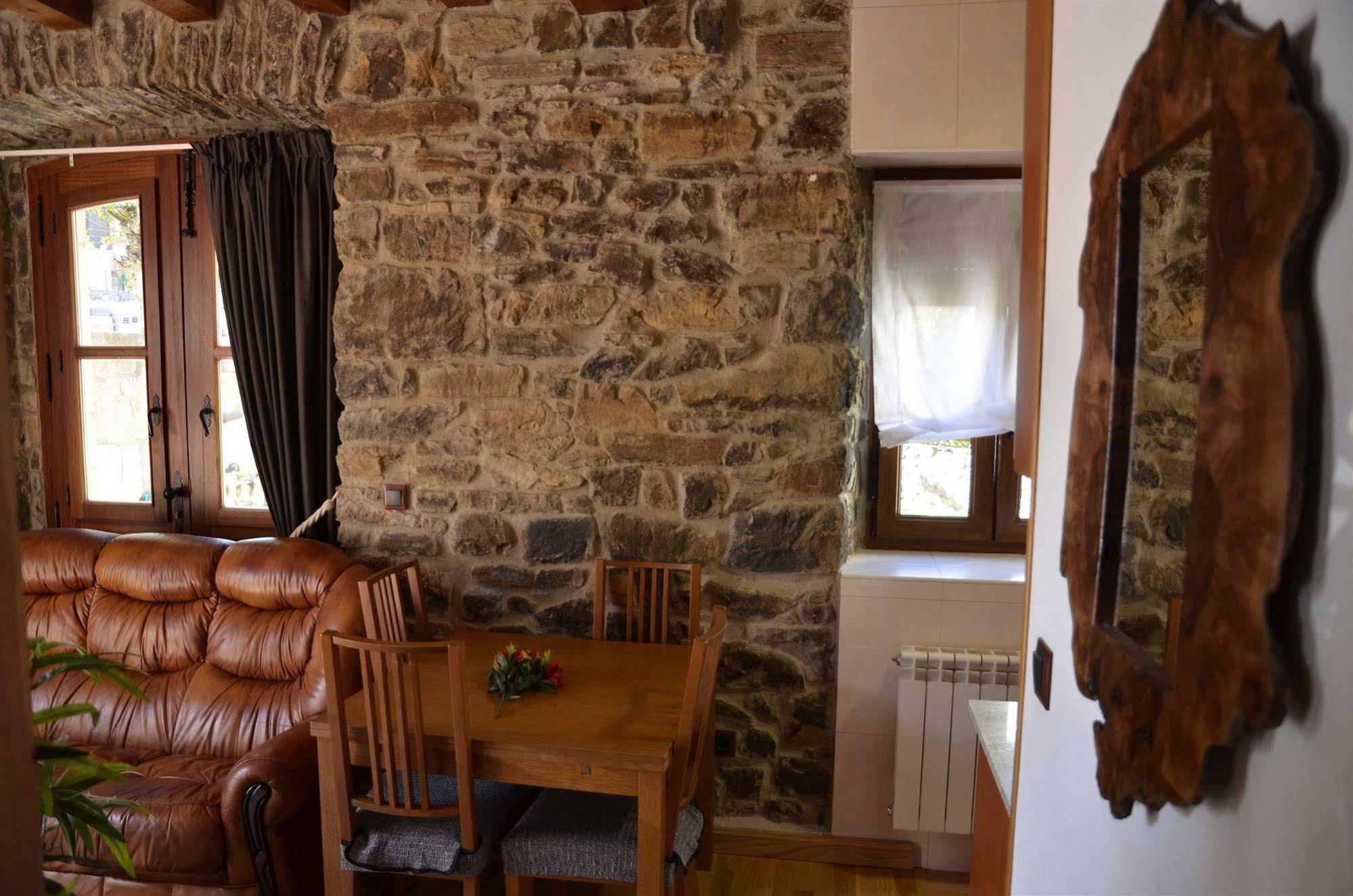 Apartamentos Spa Cantabria Infinita Cillorigo de Liebana Exteriör bild