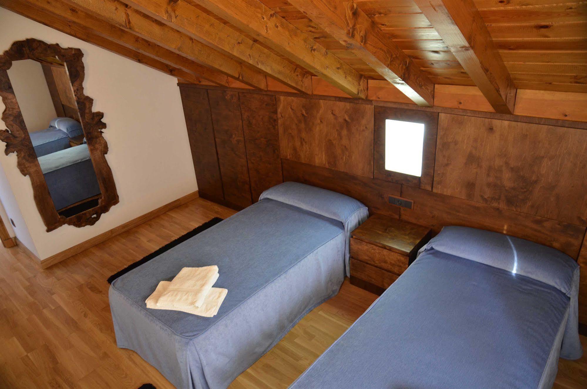 Apartamentos Spa Cantabria Infinita Cillorigo de Liebana Exteriör bild