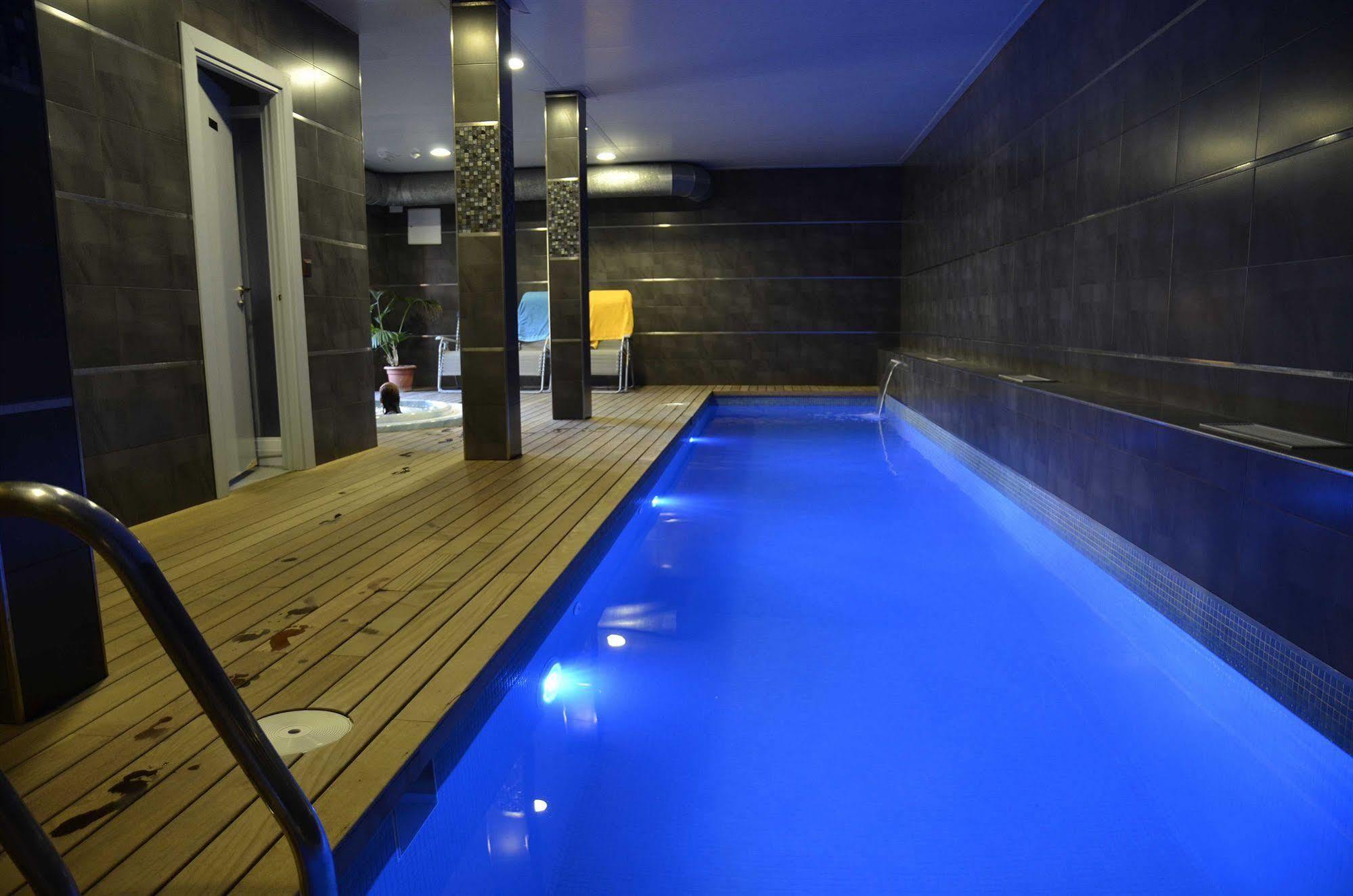 Apartamentos Spa Cantabria Infinita Cillorigo de Liebana Exteriör bild