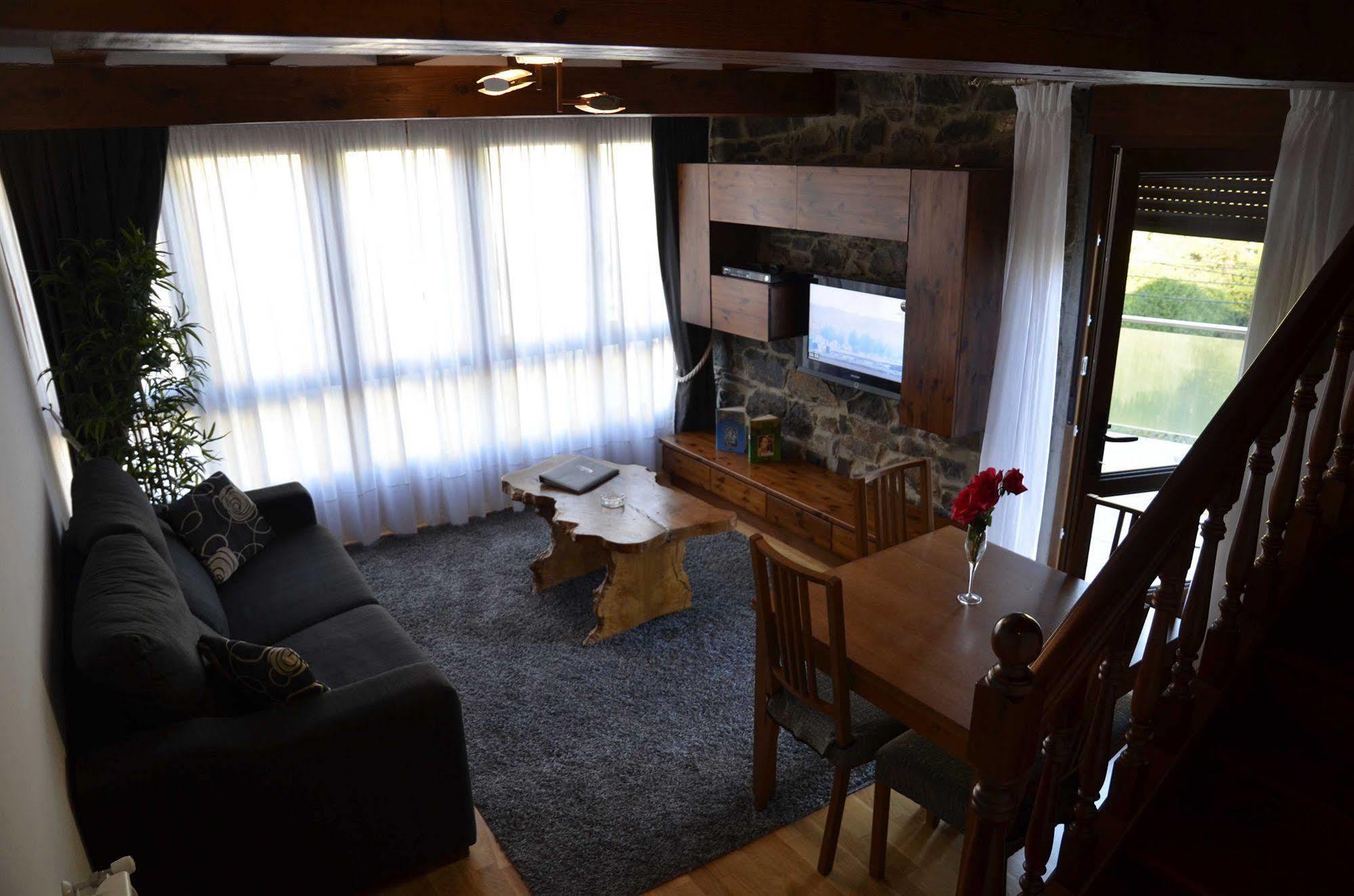 Apartamentos Spa Cantabria Infinita Cillorigo de Liebana Exteriör bild